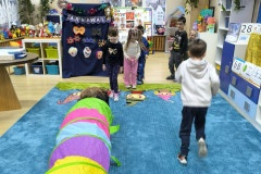 d04389b7-b0c7-468c-af9b-68530b26cac8