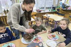 d80db294-afaf-4c55-b738-576f31fb1fe7