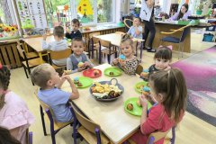 3f02cb28-6f35-42bd-b57e-5ac2aea77f15