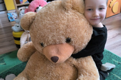 dbd75de4-3db3-4233-abc6-43f2778584e5