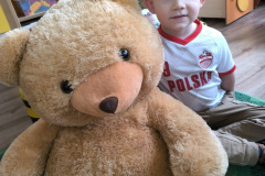 f4499d40-0d7e-4394-bdc1-26d9ed352dd7