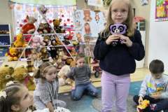 859d0918-0cea-44ed-a735-7c54ce66b7c5