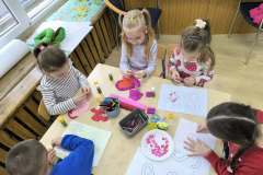 7baf8172-02d8-43e1-8c03-2df3bb1992a8