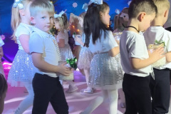 7d9a42b3-e6c9-466f-9344-c4e2d754aaa0