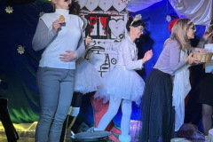 76273572-7cdb-40ae-9be8-70e6769a414a