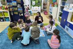 585c2c62-9f9d-4722-882c-f72fd2f4b303